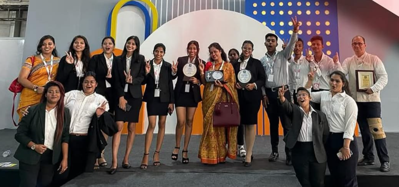 Kolkata Air Hostess Academy Students photo 1