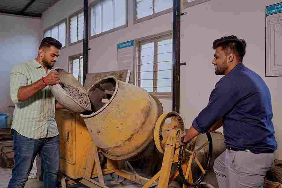 Parul University Hightech libraries and Research Centre photo 4