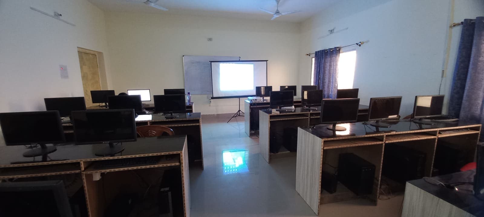 Pemiya Risikesh Insitute of Technology College Images photo 9