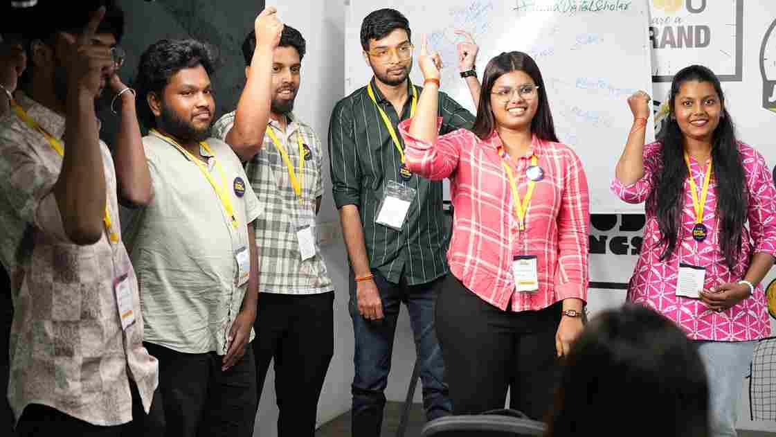 Digital Scholar College Images photo 5