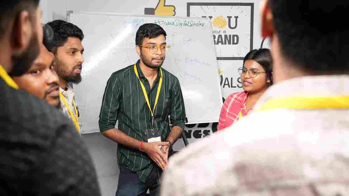 Digital Scholar College Images photo 18