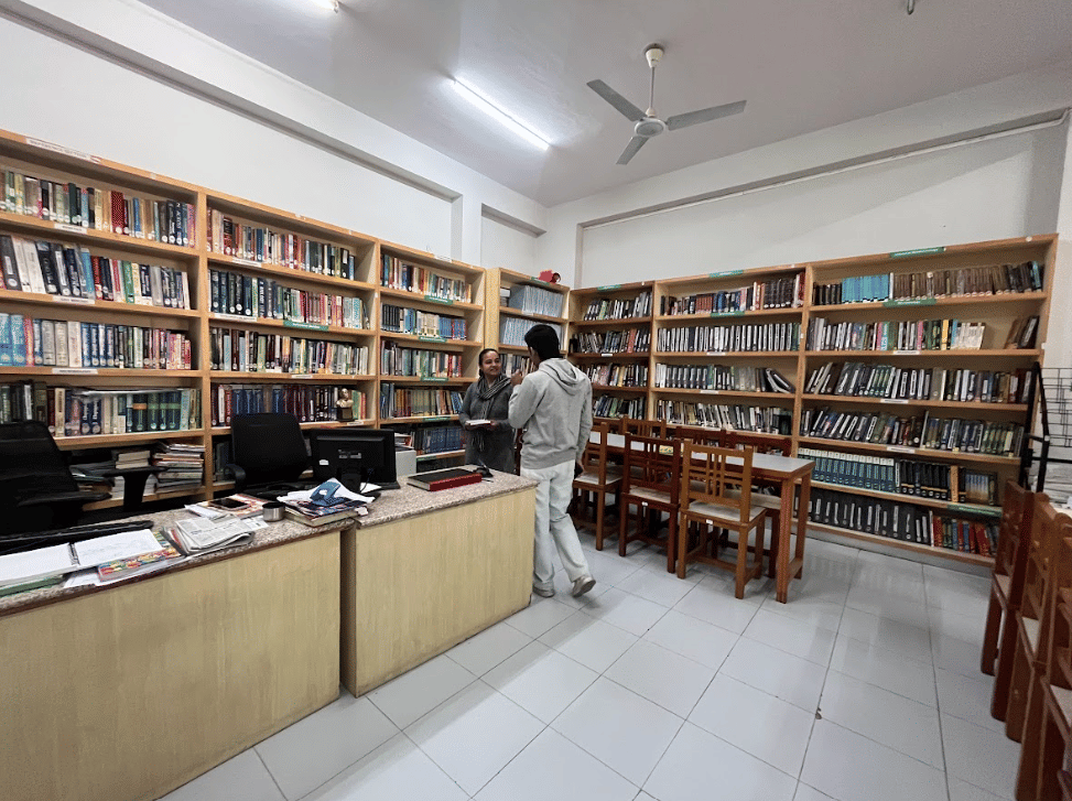 Dr B Lal Institute of Biotechnology Jaipur Library photo 4