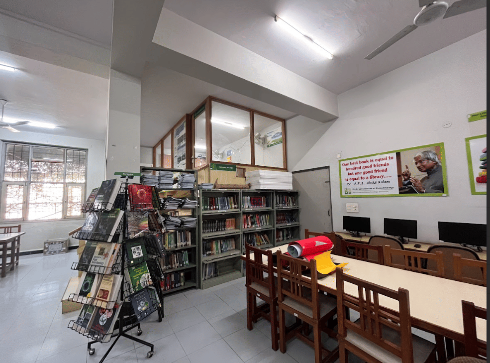 Dr B Lal Institute of Biotechnology Jaipur Library photo 7