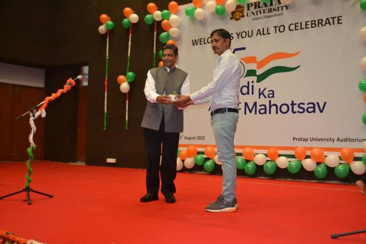 Pratap University Jaipur Pharma Quiz Contest photo 4