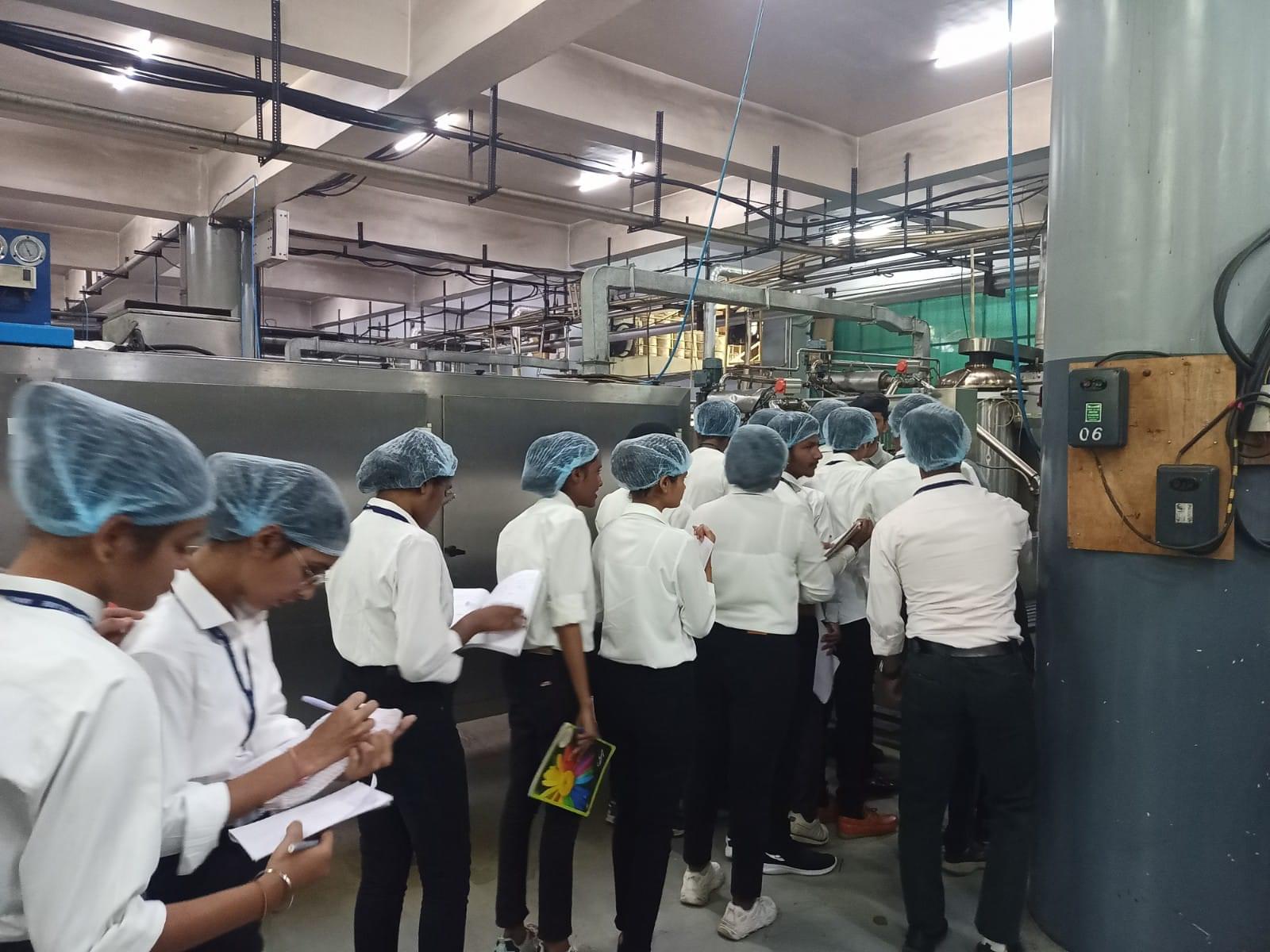 Annie Besant College Indore Industrial Visit photo 1