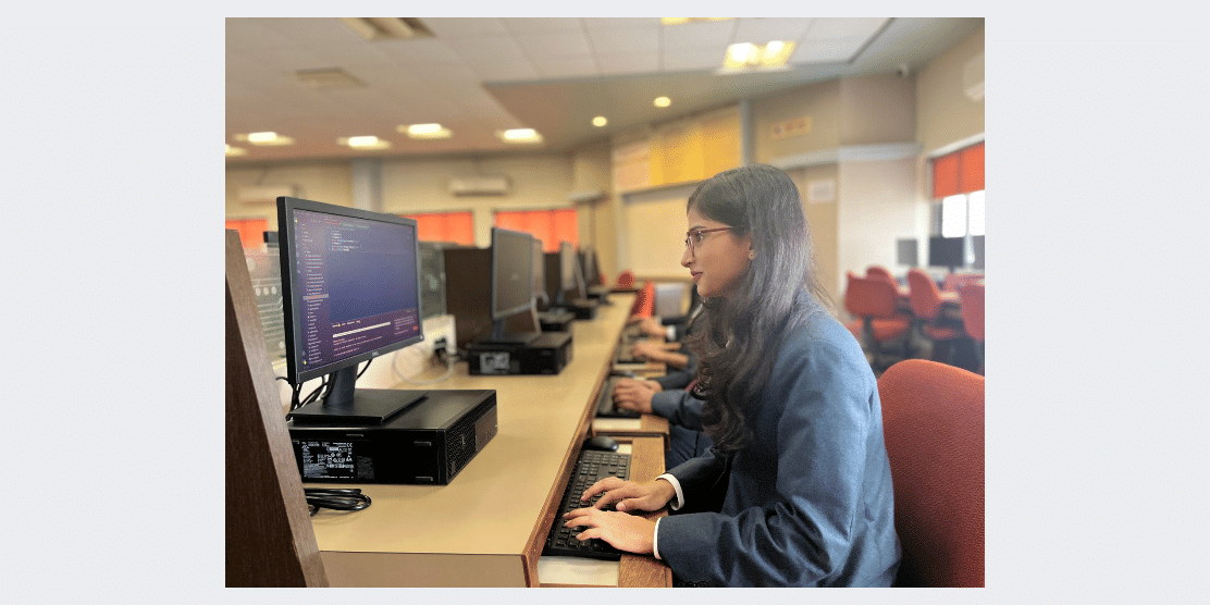 Dr. D.Y. Patil School of Management & Research Pune Programing Lab photo 2