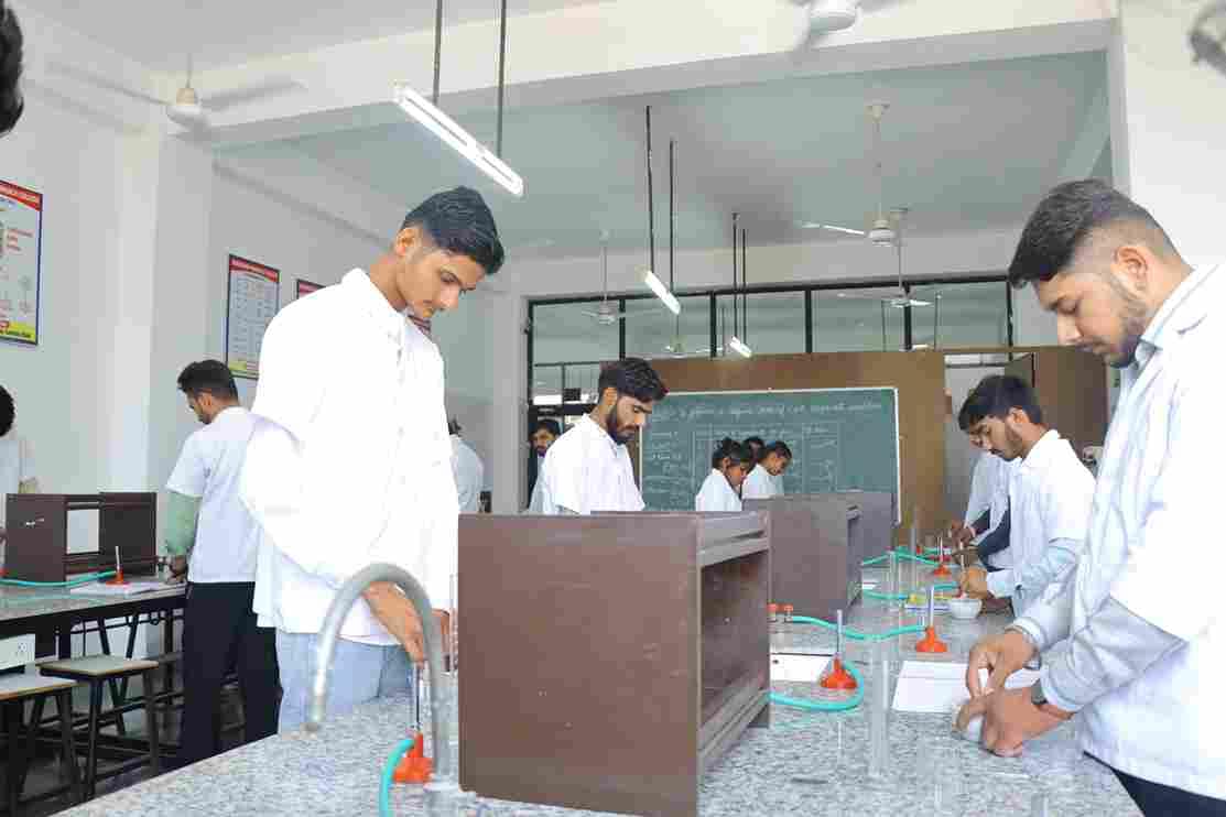 Surendera Group of Institutions - [SGI] Pharmacy photo 136