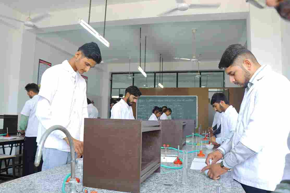 Surendera Group of Institutions - [SGI] Pharmacy photo 137