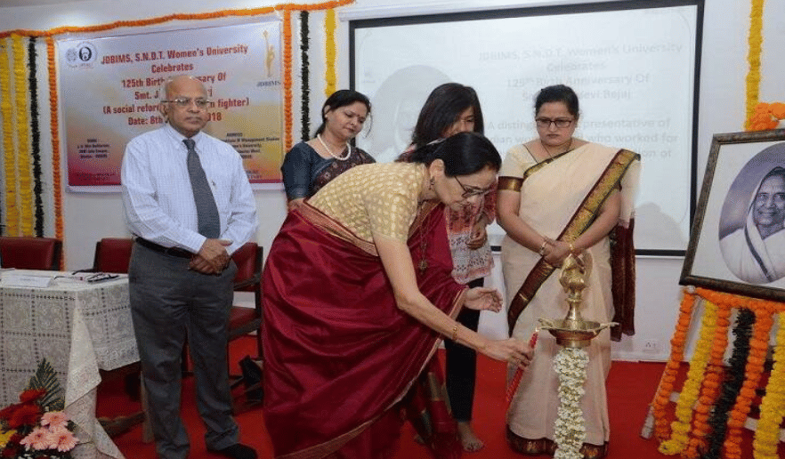 Janaki Devi Bajaj Institute of Management Studies and Research, Pune Auditorium photo 4