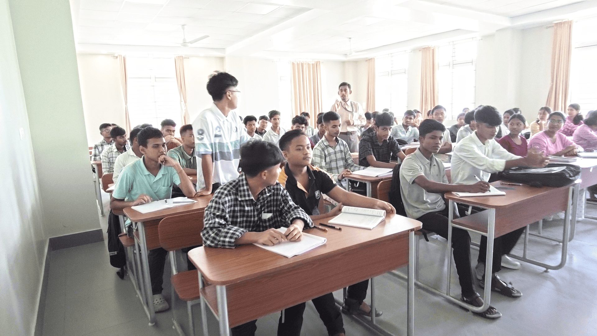 Pragjyotishpur University Guwahati Classroom photo 8
