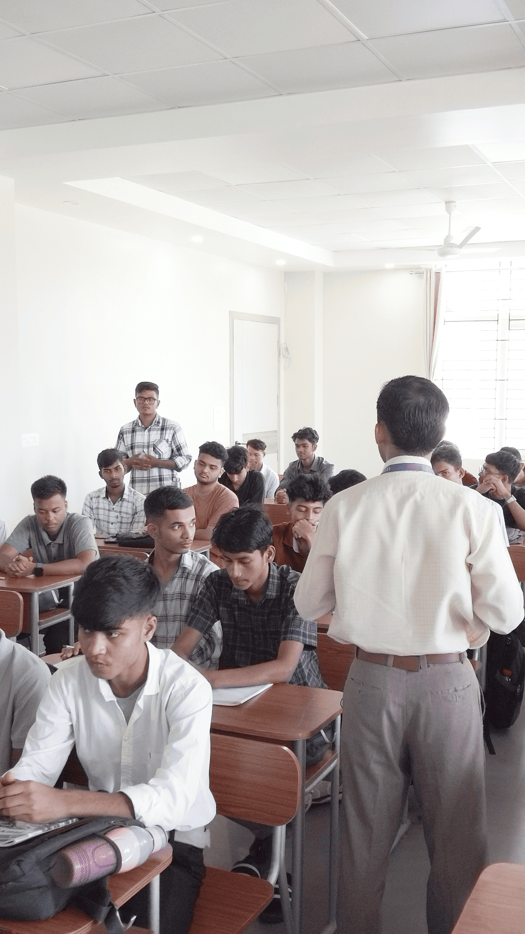 Pragjyotishpur University Guwahati Classroom photo 10