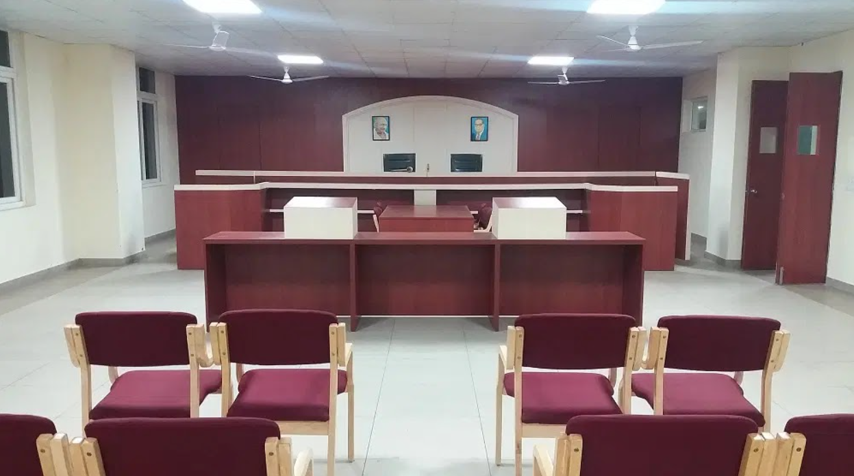 Trinity Institute of Higher Education Classroom photo 2