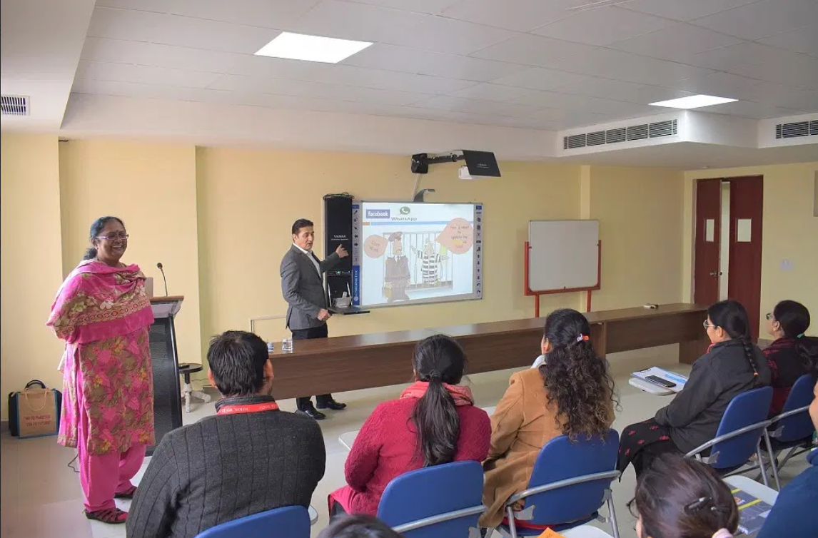 Trinity Institute of Higher Education Classroom photo 6