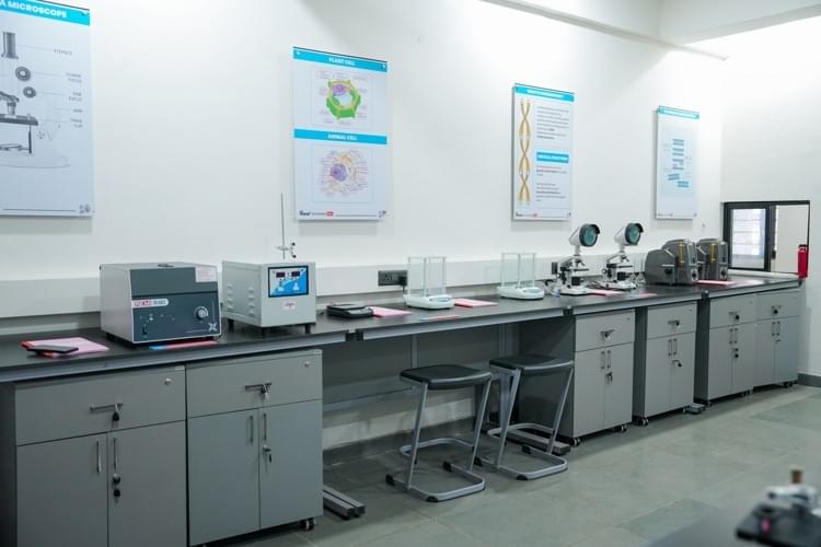 Parul University Goa Pharmacognosy & Biotechnology Lab photo 3