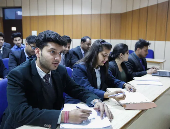 IMS Ghaziabad Lecturer Room photo 13