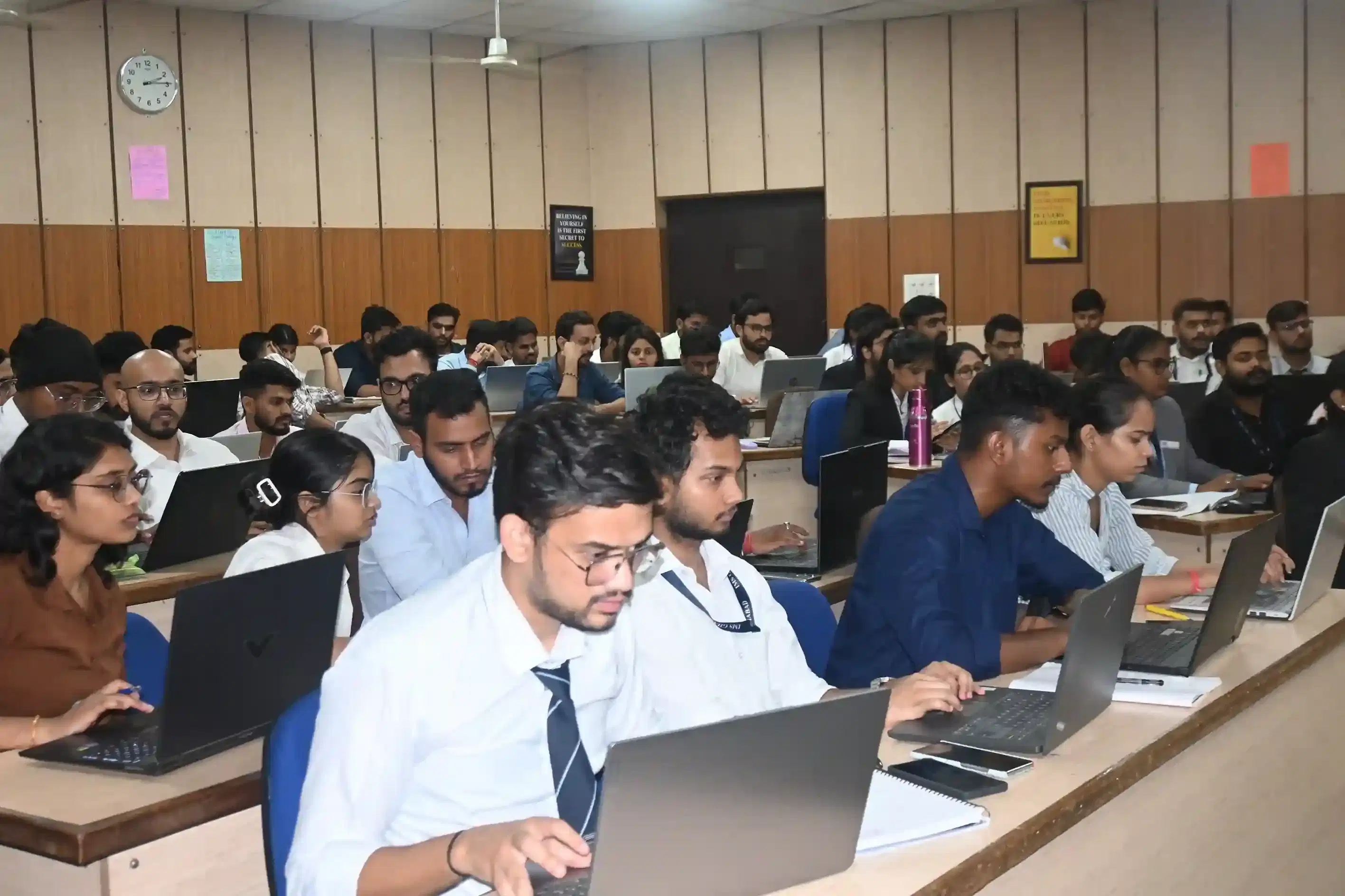 IMS Ghaziabad Lecturer Room photo 19