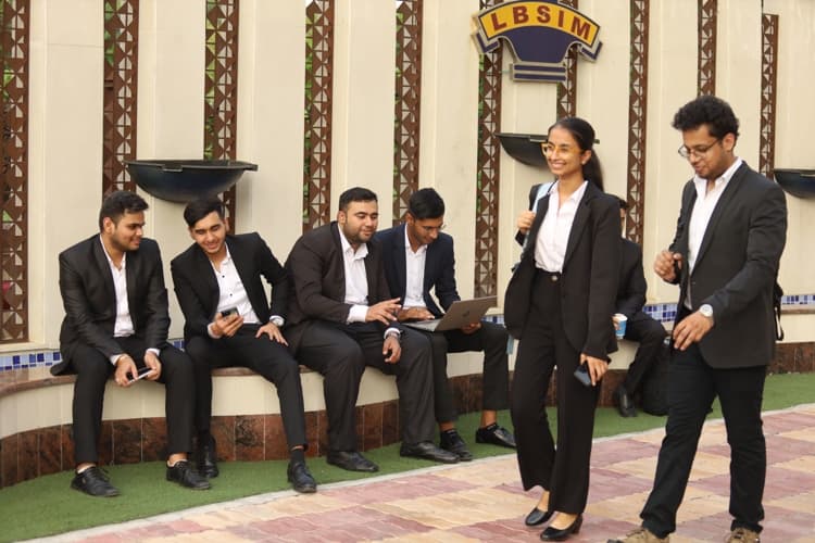 LBSIM Delhi Infrastructure photo 3