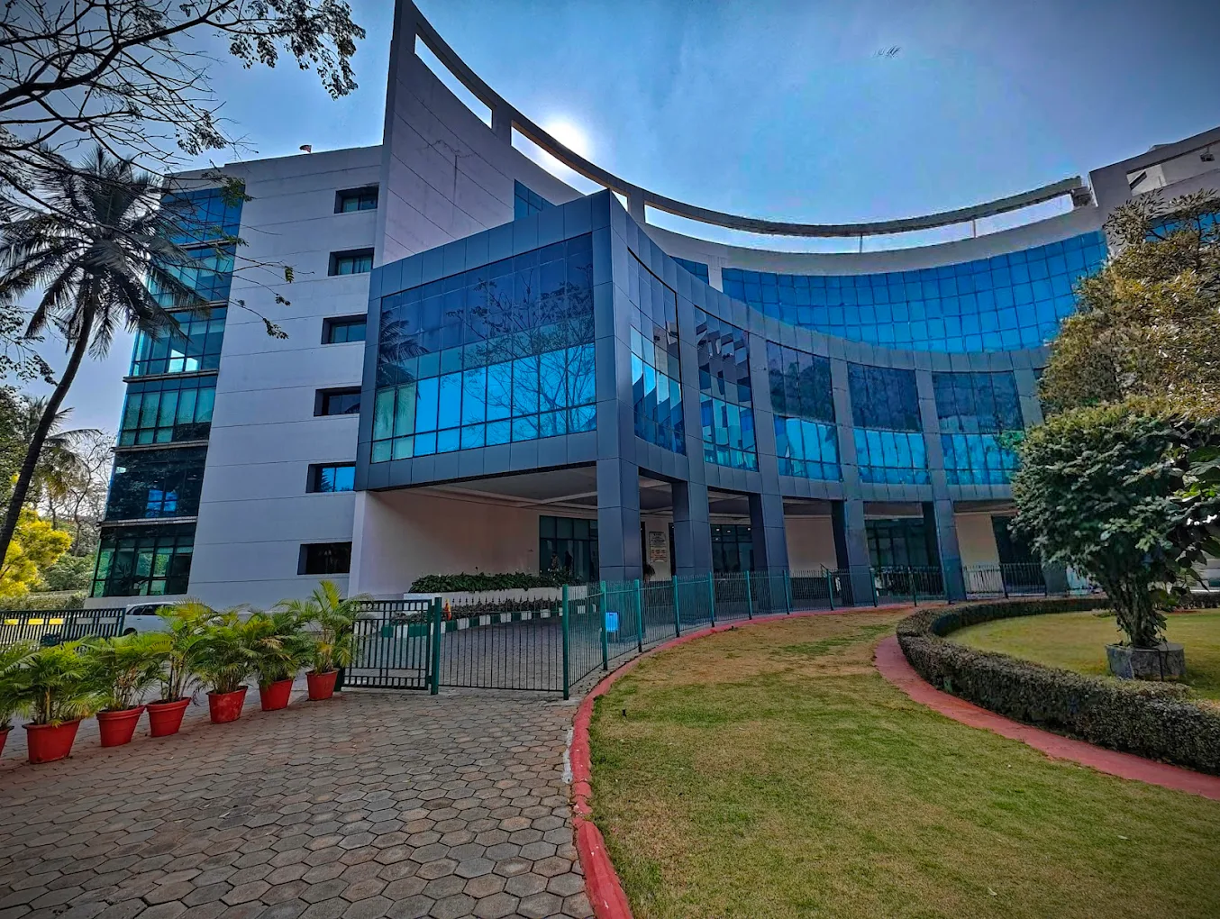 S-VYASA Deemed-to-be University School of Advanced Studies Collaborating with NIAT Campus photo 2
