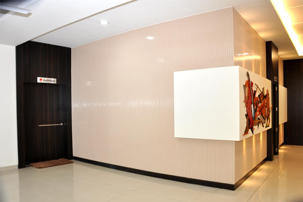 Sanjay Ghodawat University Collaborating with NIAT Campus photo 3