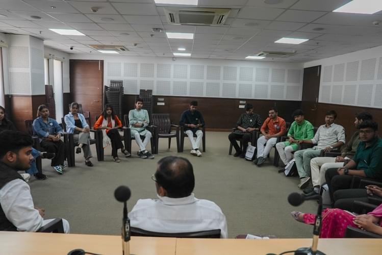 Parul University Academic buildings and classroom excellence photo 10