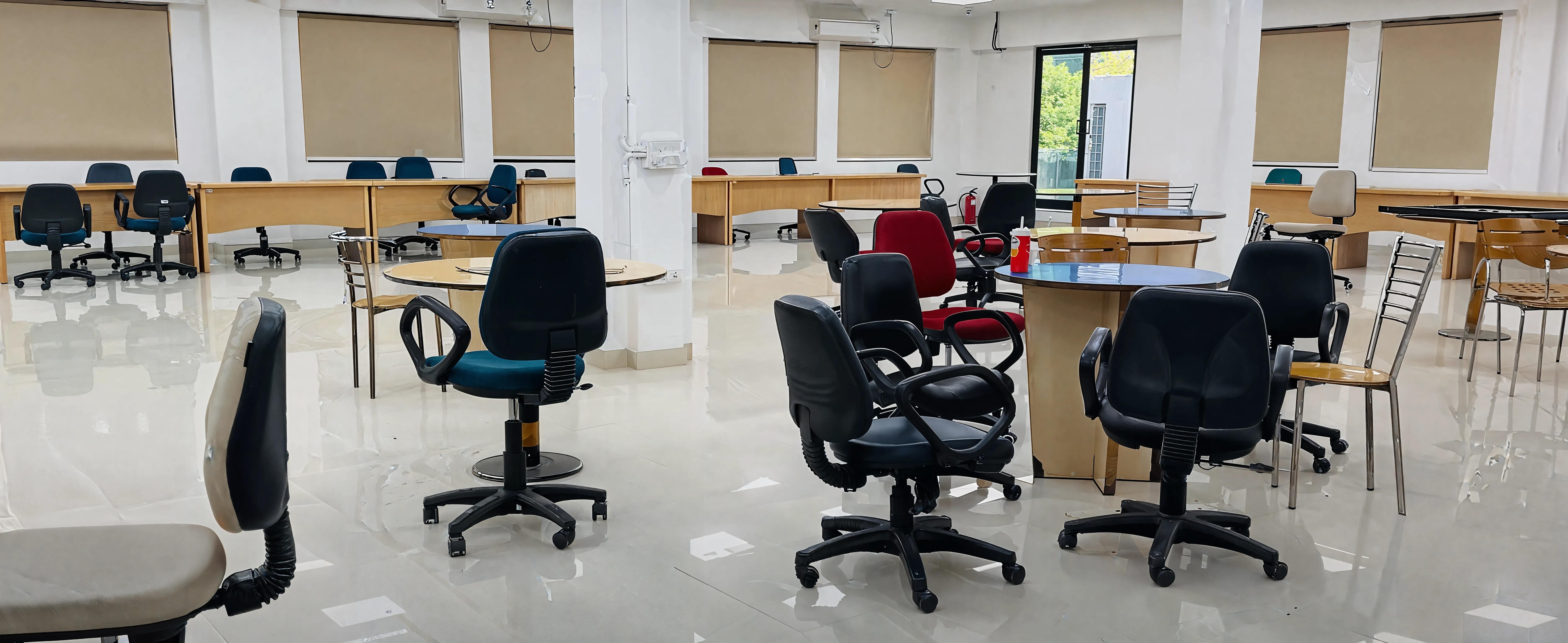 FORE School of Management canteen photo 2