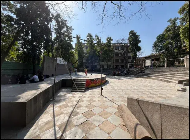 Dyal Singh College Ground photo 3