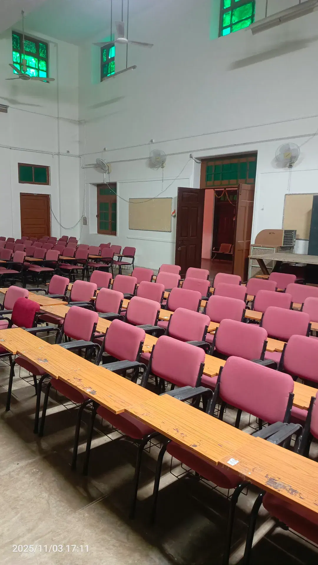 IIT BHU Classroom photo 1