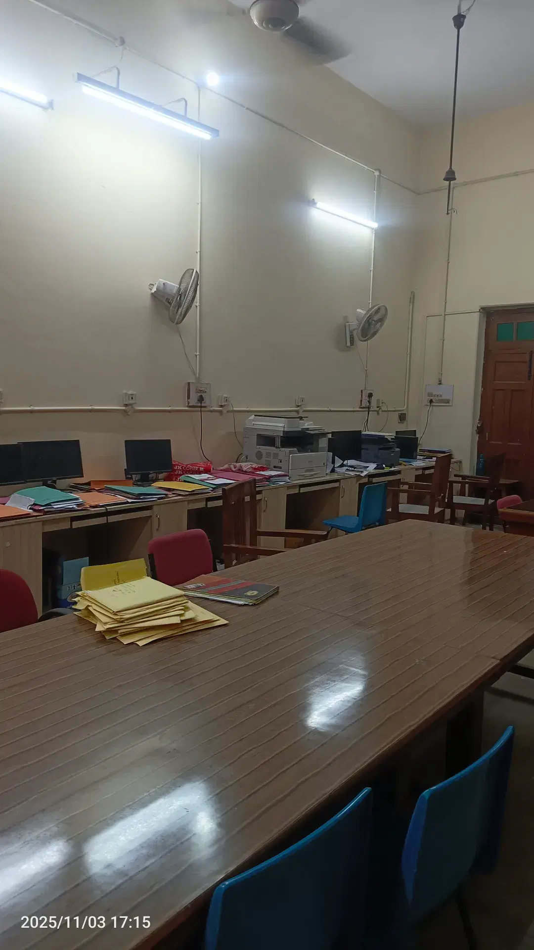 IIT BHU Office Room photo 2