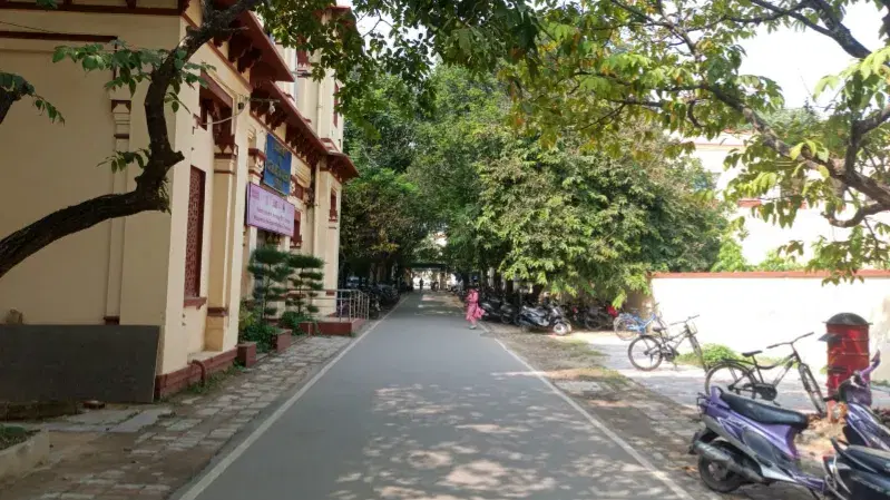 IIT BHU Campus photo 27