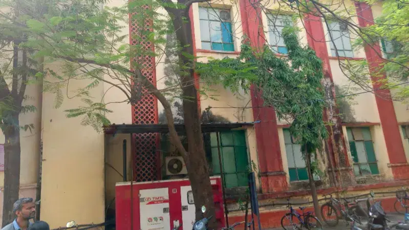 IIT BHU Campus photo 37