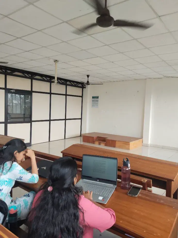 CET Trivandrum Classroom photo 2