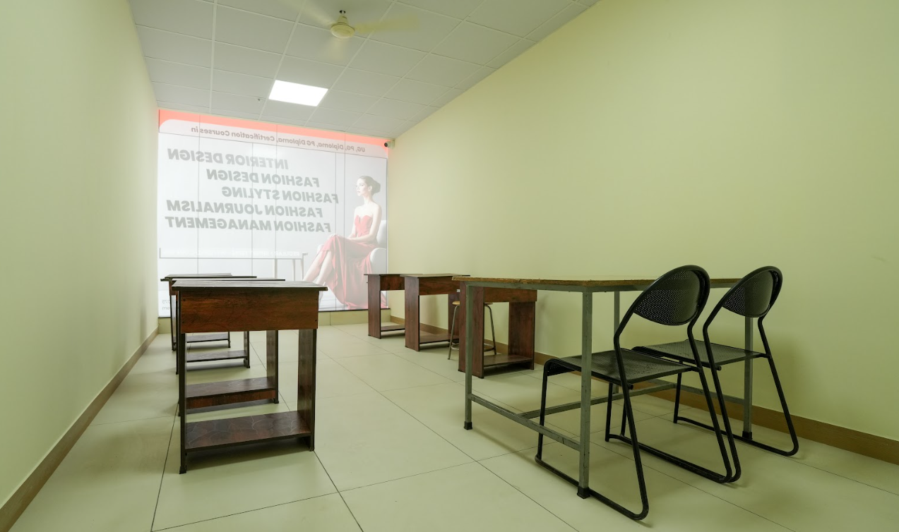 Indian Institute of Fashion Technology Bangalore Academic Building photo 6