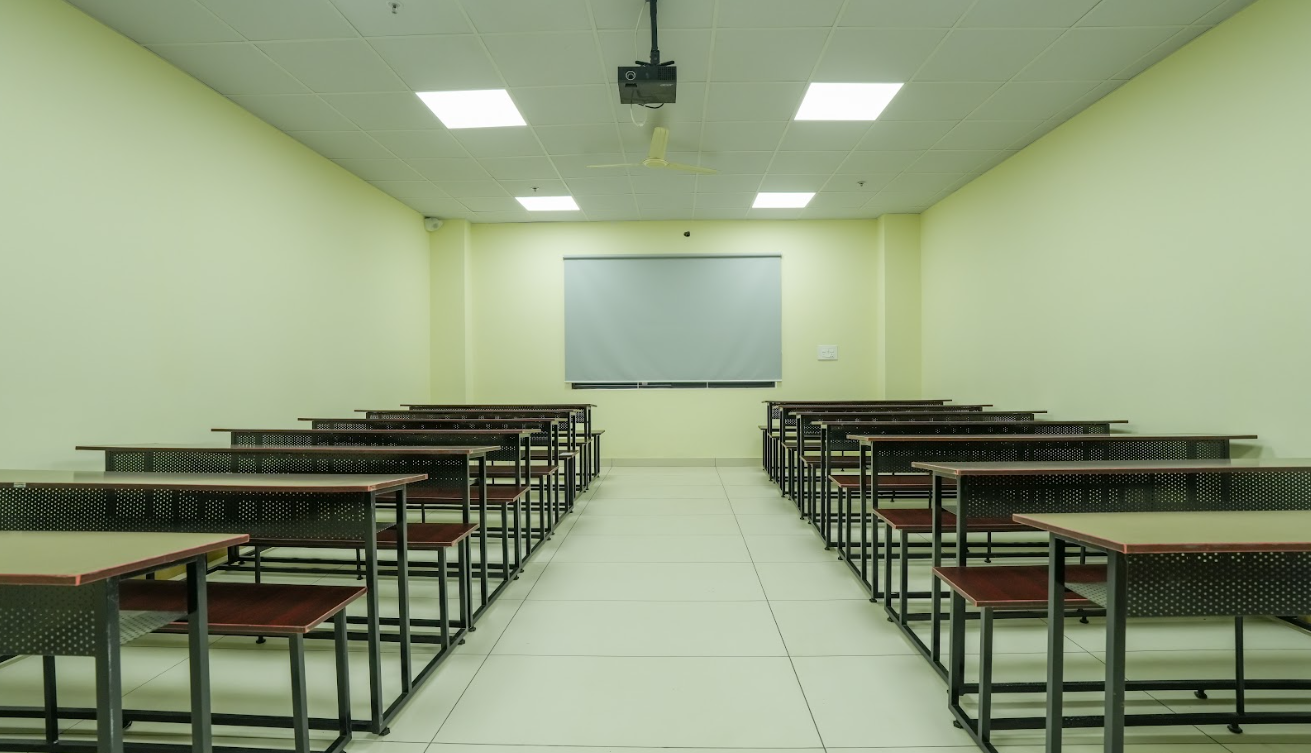Indian Institute of Fashion Technology Bangalore Academic Building photo 8