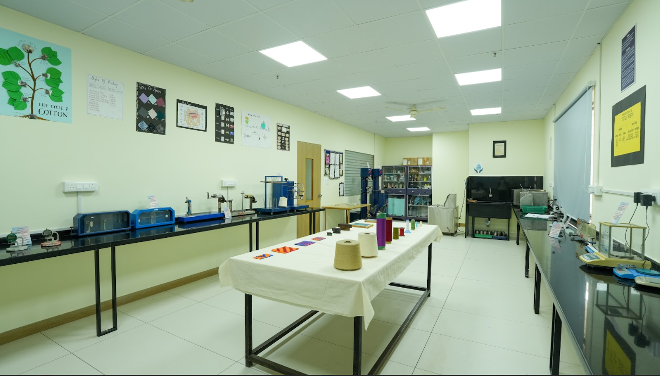 Indian Institute of Fashion Technology Bangalore Academic Building photo 15