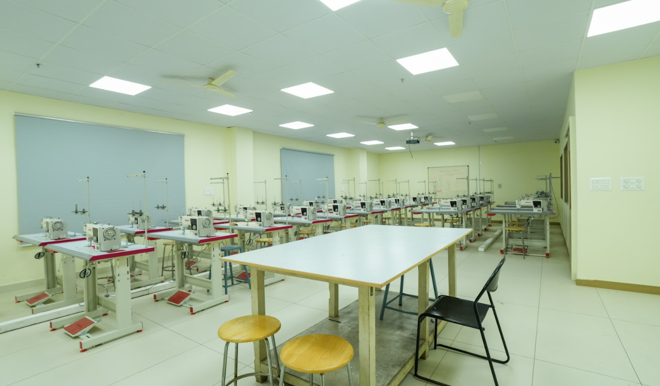 Indian Institute of Fashion Technology Bangalore Academic Building photo 21