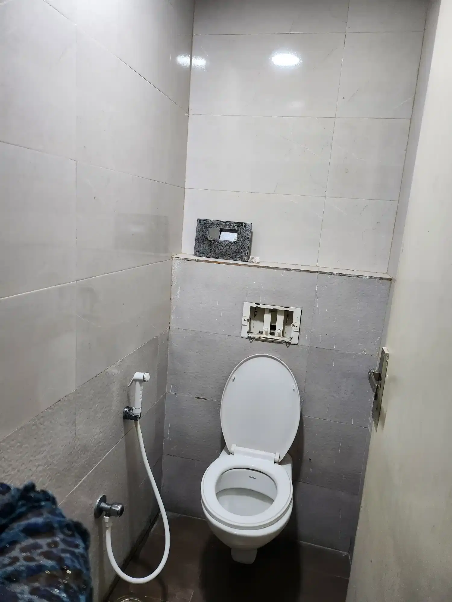 Dangayach School of Hotel Management Jaipur Washroom photo 2