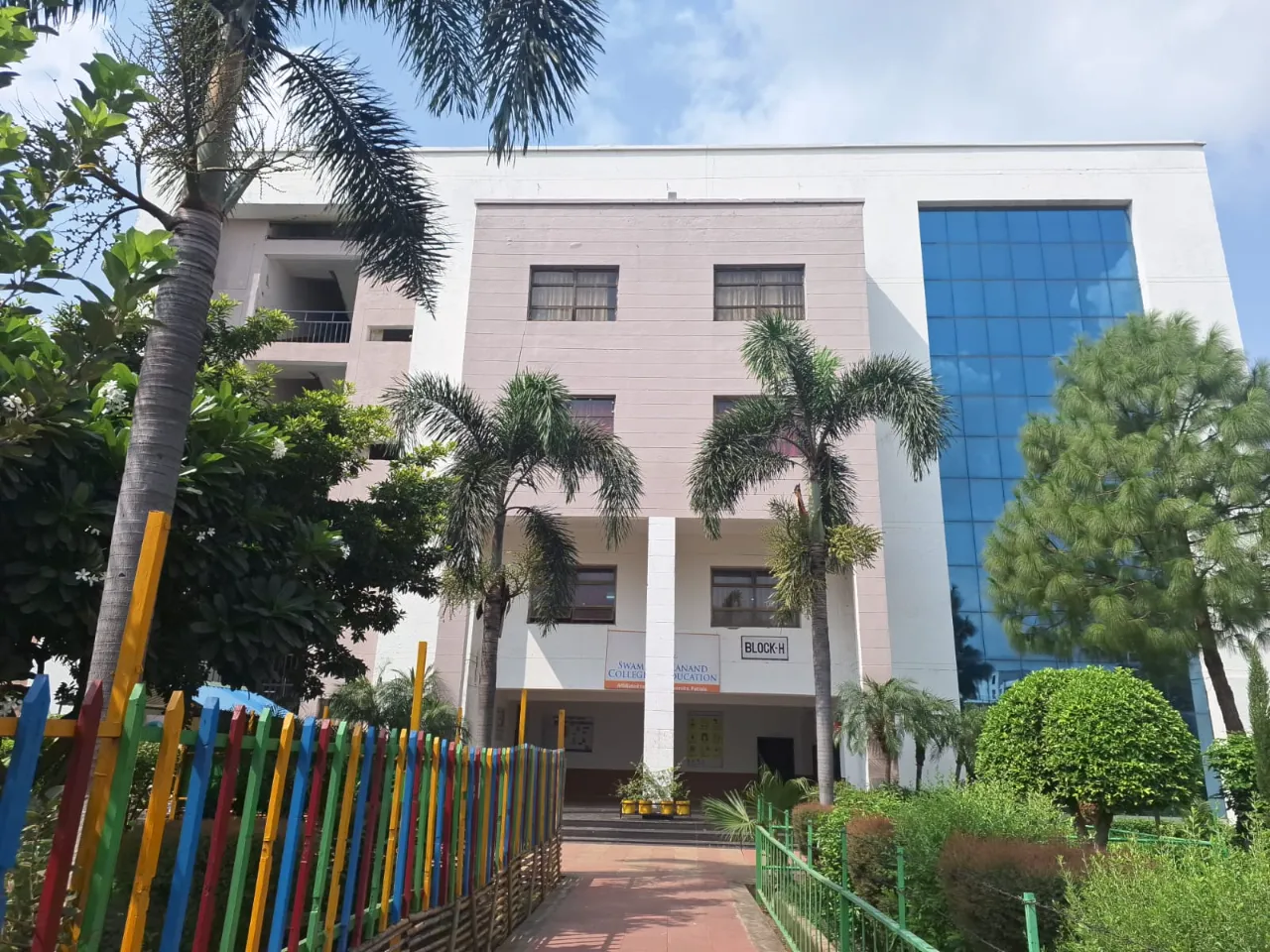 SVIET Chandigarh Academic  Building photo 12