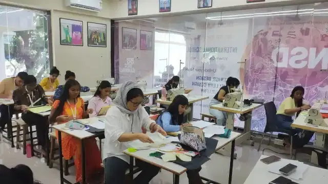 International School of Design Kandivali Class Room photo 6