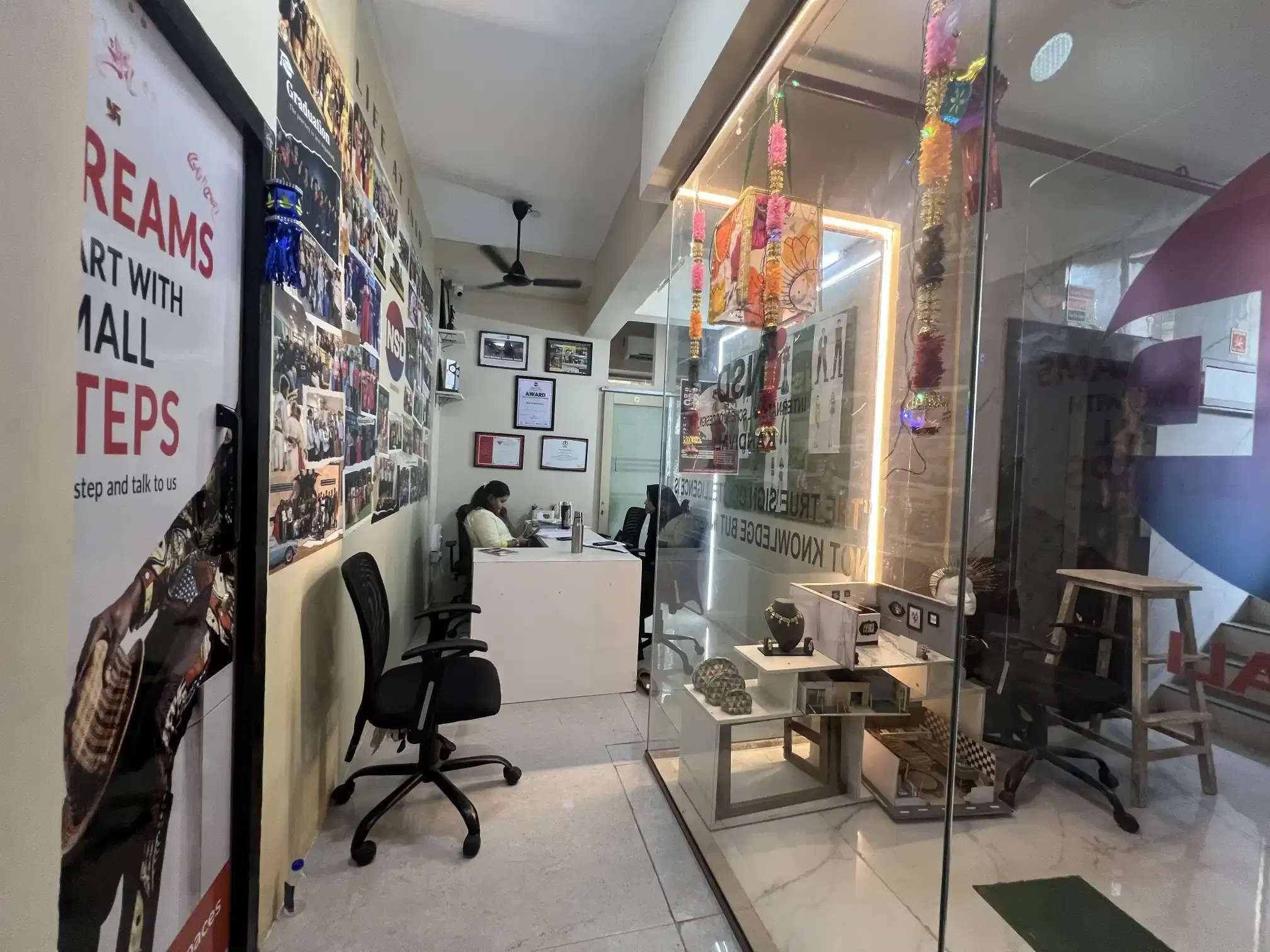 International School of Design Kandivali Class Room photo 15