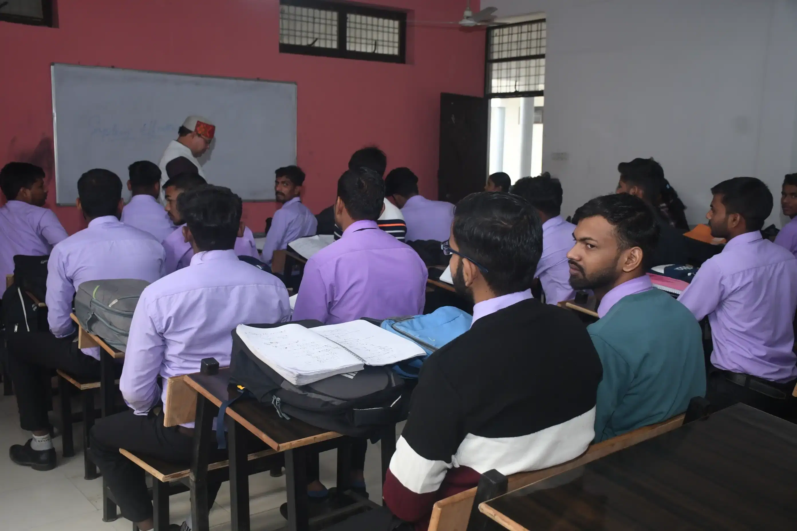 Madhu Vachaspati Institute of Engineering & Technology Kaushambi Campus photo 6