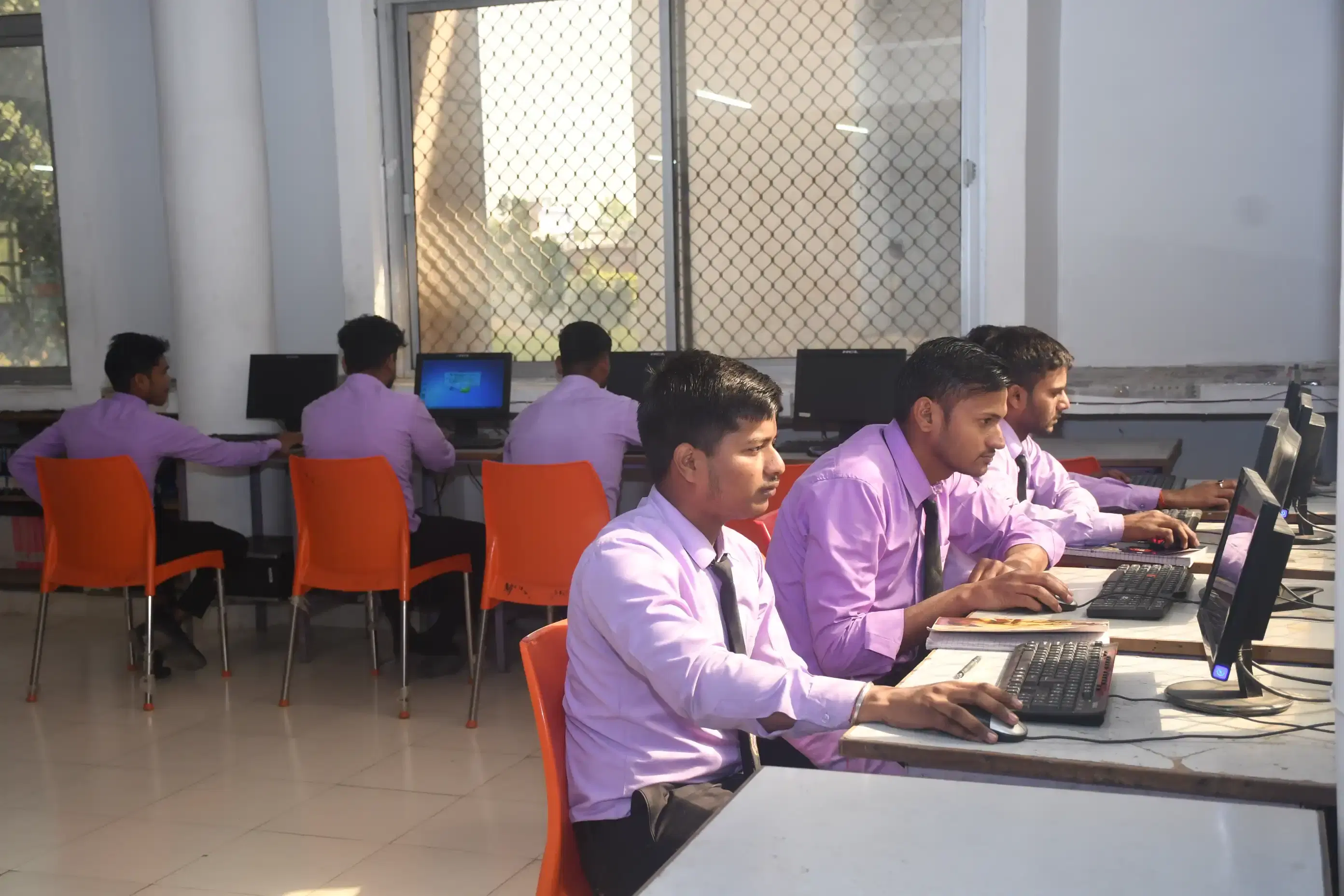 Madhu Vachaspati Institute of Engineering & Technology Kaushambi Campus photo 9