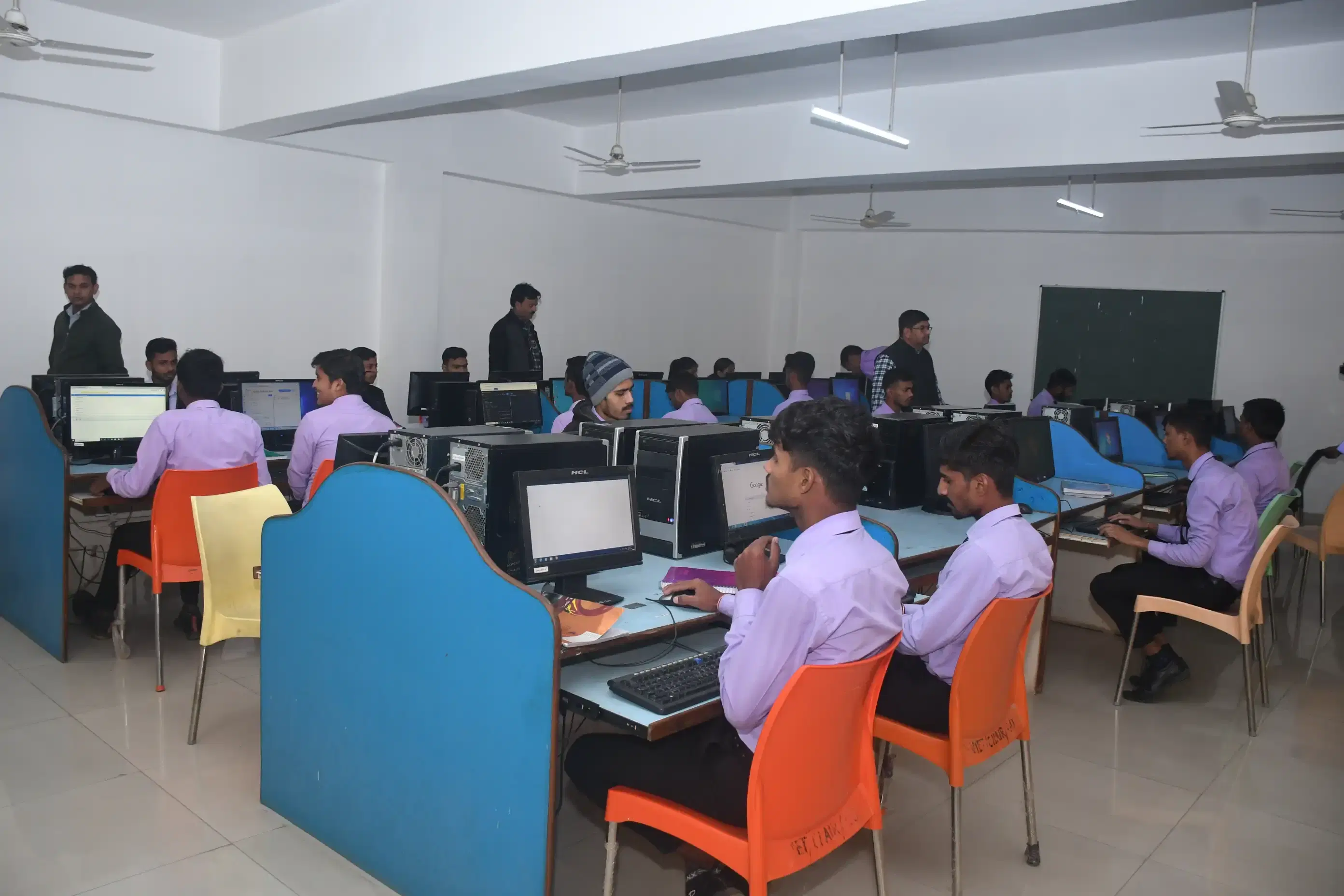 Madhu Vachaspati Institute of Engineering & Technology Kaushambi Campus photo 18
