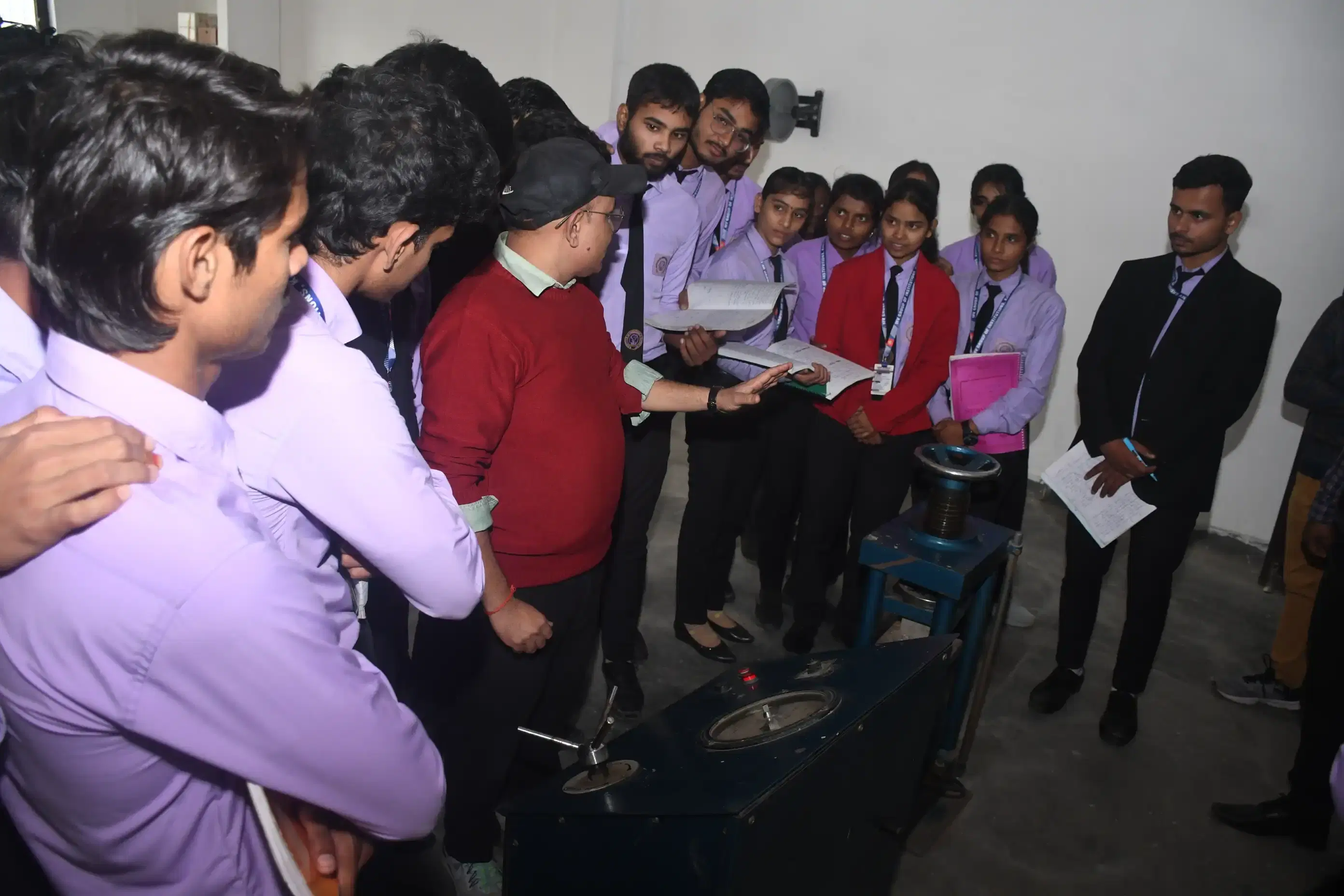 Madhu Vachaspati Institute of Engineering & Technology Kaushambi Campus photo 24