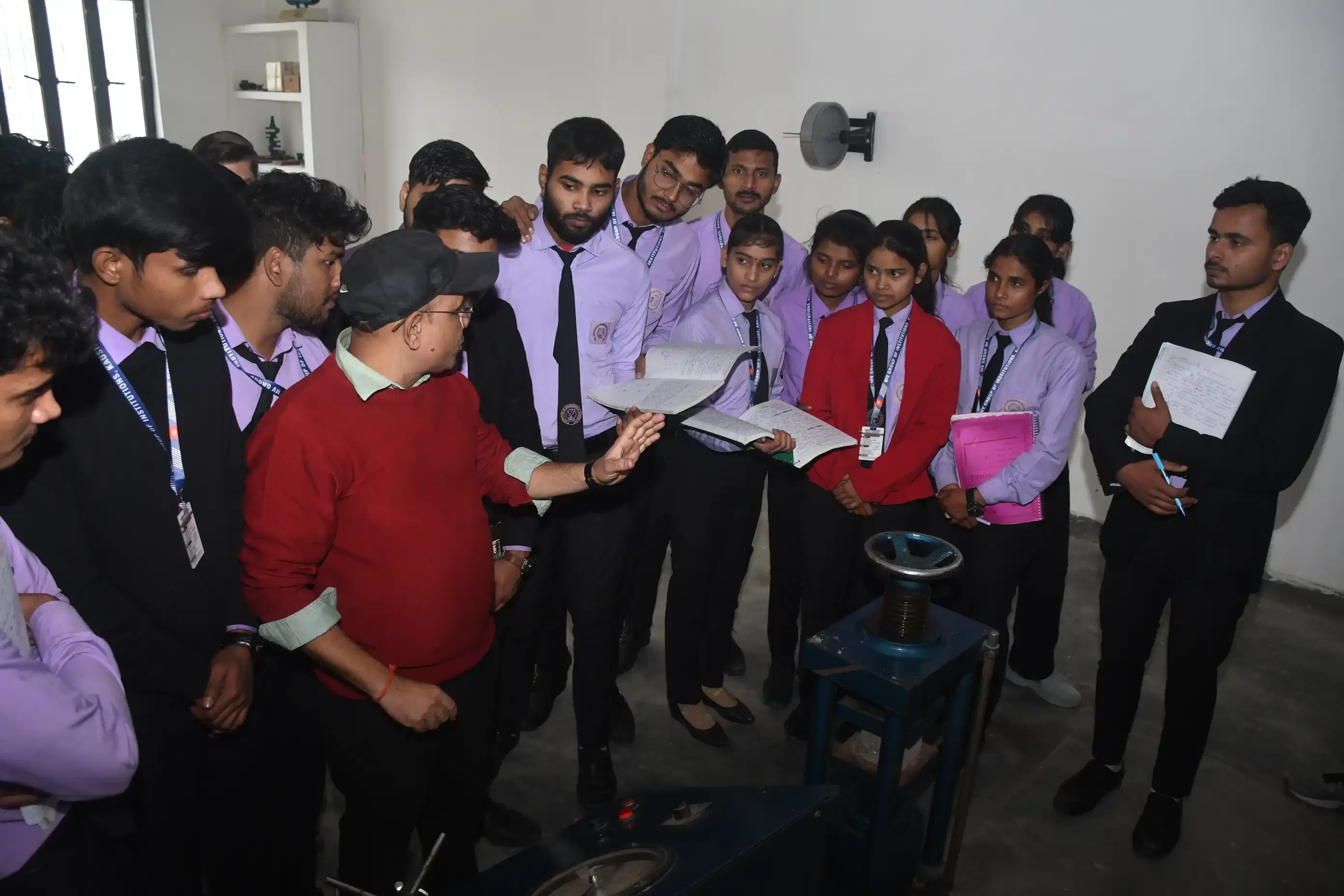 Madhu Vachaspati Institute of Engineering & Technology Kaushambi Campus photo 25