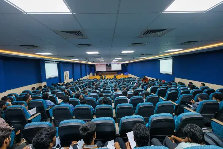 VNRVJIET Auditorium photo 1