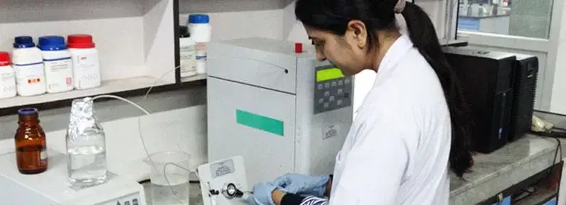 Jamia Hamdard University Delhi Labs photo 5