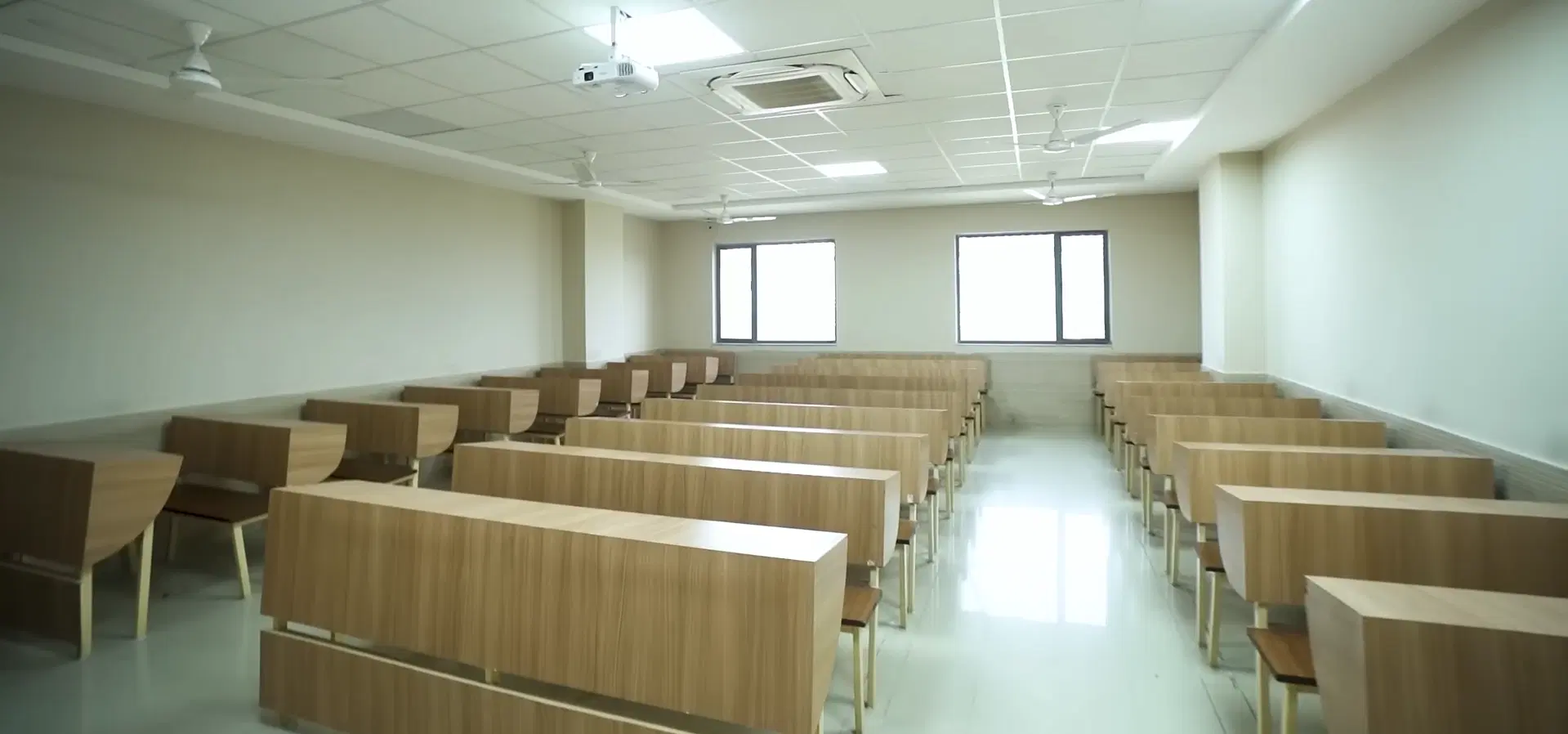 GL Bajaj Institute of Management and Research Greater Noida academic infrastructure photo 6