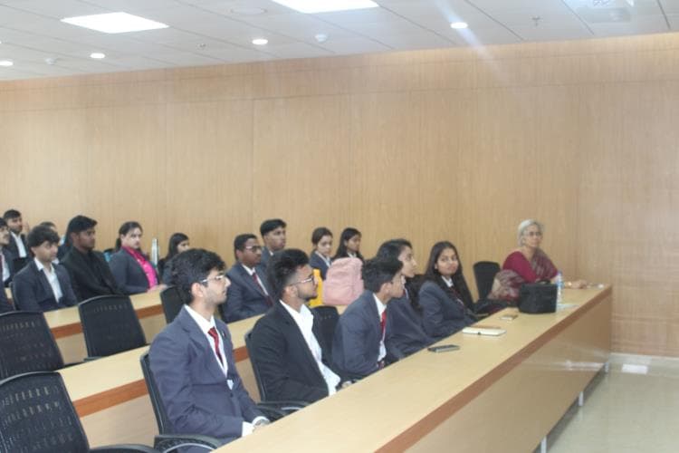 MKES Institute of Management Studies and Research Mumbai Marketing Conclave/MPL photo 7