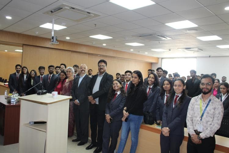 MKES Institute of Management Studies and Research Mumbai Marketing Conclave/MPL photo 11