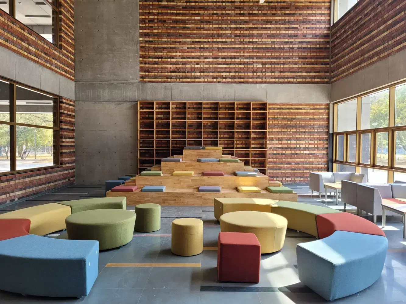 Ahmedabad University Academic Building photo 5